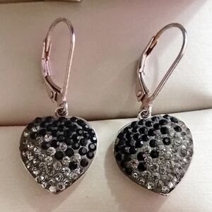 Elegant Silver and Black Heart Earrings
